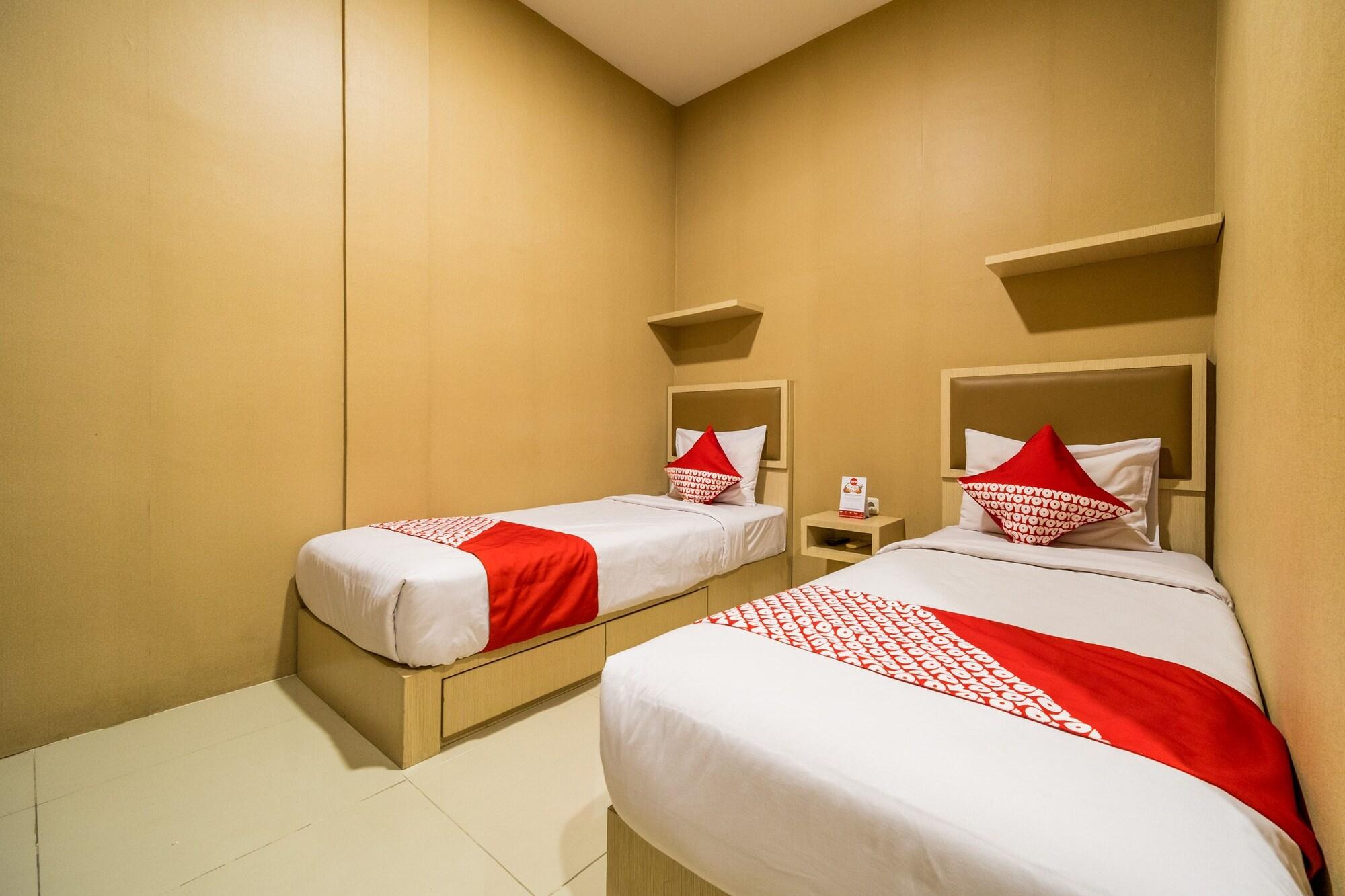 Oyo 279 Deli Homestay Medan Exterior foto
