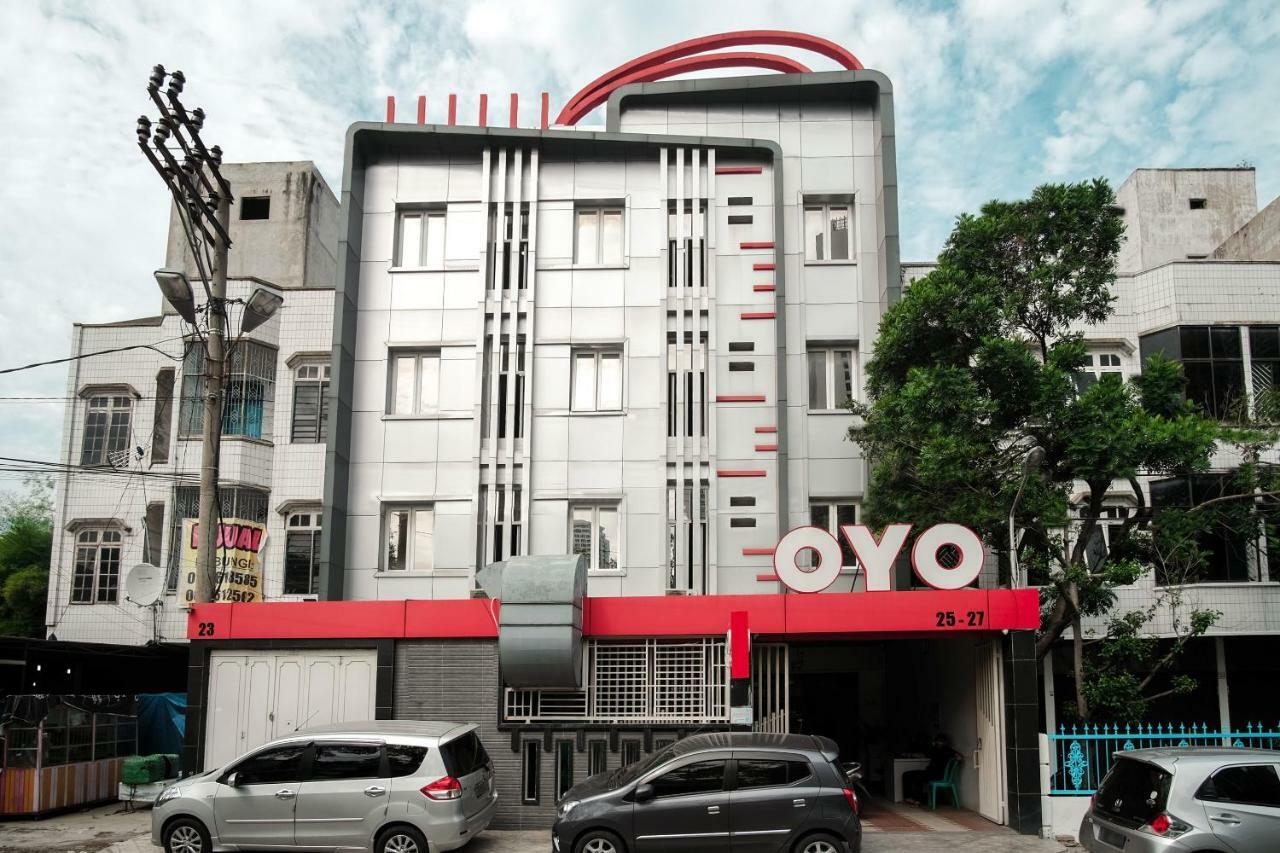 Oyo 279 Deli Homestay Medan Exterior foto