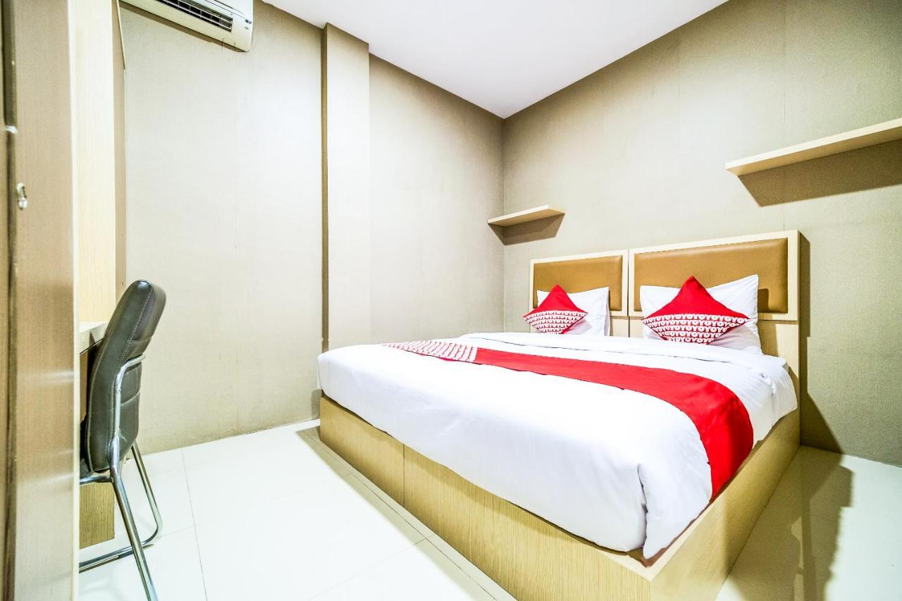 Oyo 279 Deli Homestay Medan Exterior foto